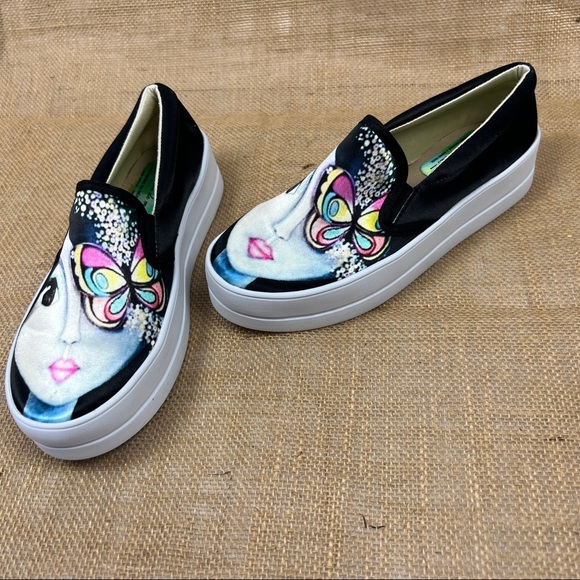 Platform Slip On Art Canvas Sneakers Size 8 - Picture 6 of 9